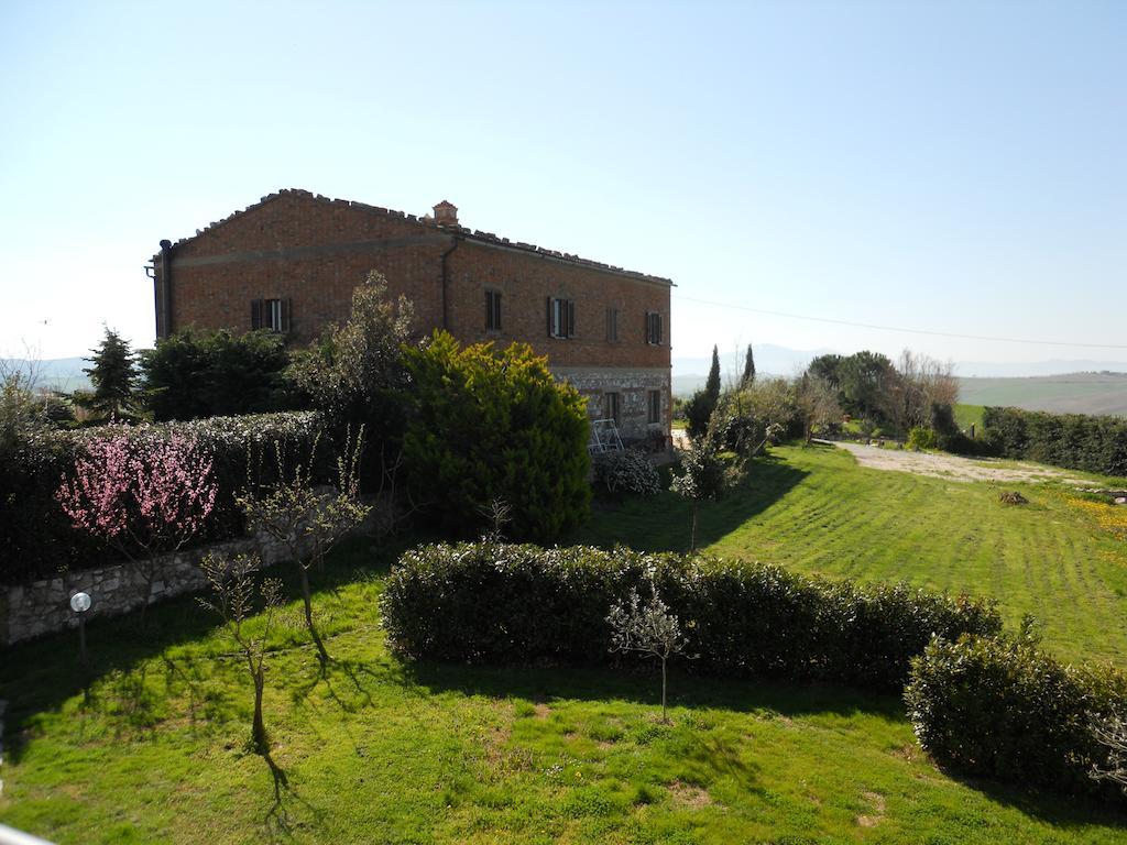 Agriturismo Podernuovo アッシャーノ エクステリア 写真