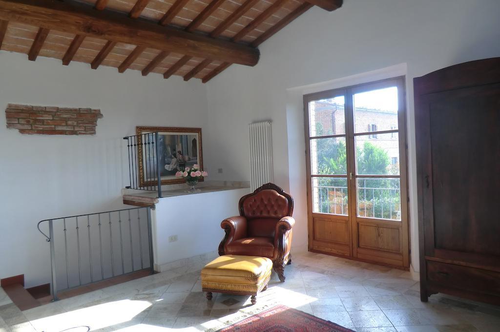 Agriturismo Podernuovo アッシャーノ 部屋 写真