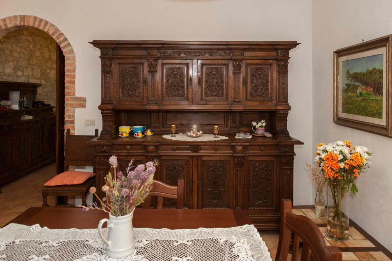 Agriturismo Podernuovo アッシャーノ エクステリア 写真