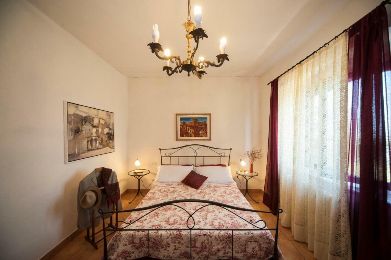 Agriturismo Podernuovo アッシャーノ エクステリア 写真