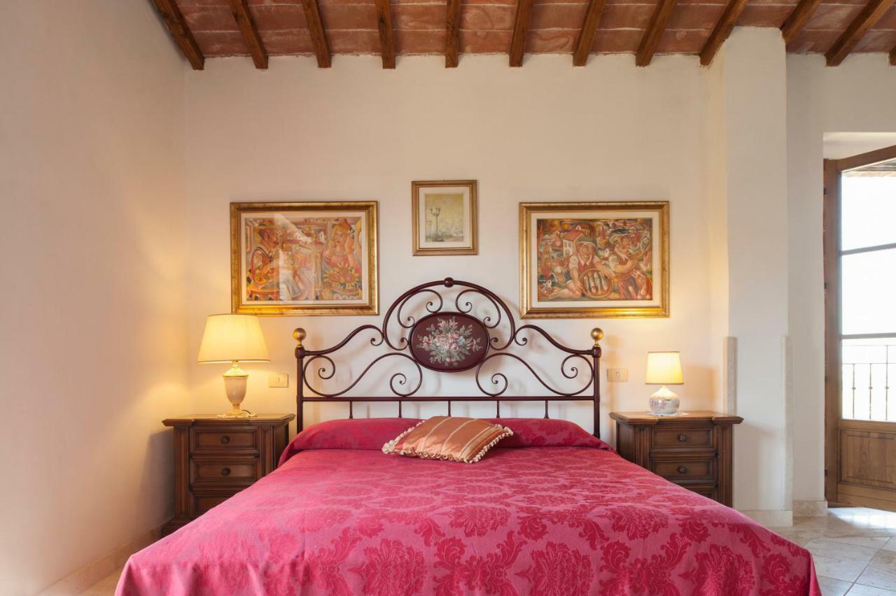 Agriturismo Podernuovo アッシャーノ エクステリア 写真