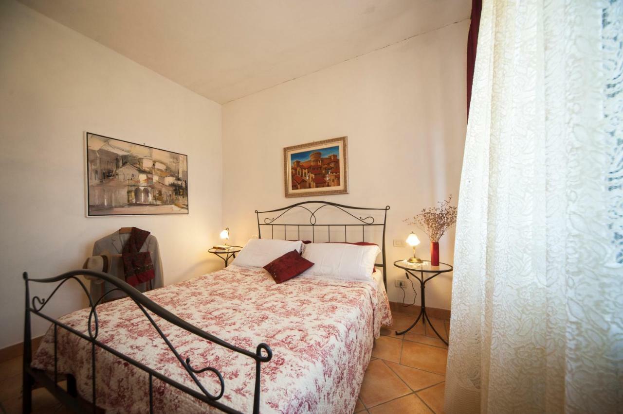 Agriturismo Podernuovo アッシャーノ エクステリア 写真